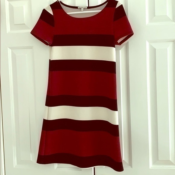 Charlotte Russe Dresses & Skirts - Dress blocked